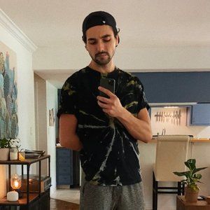 Meet your Posher, Ian